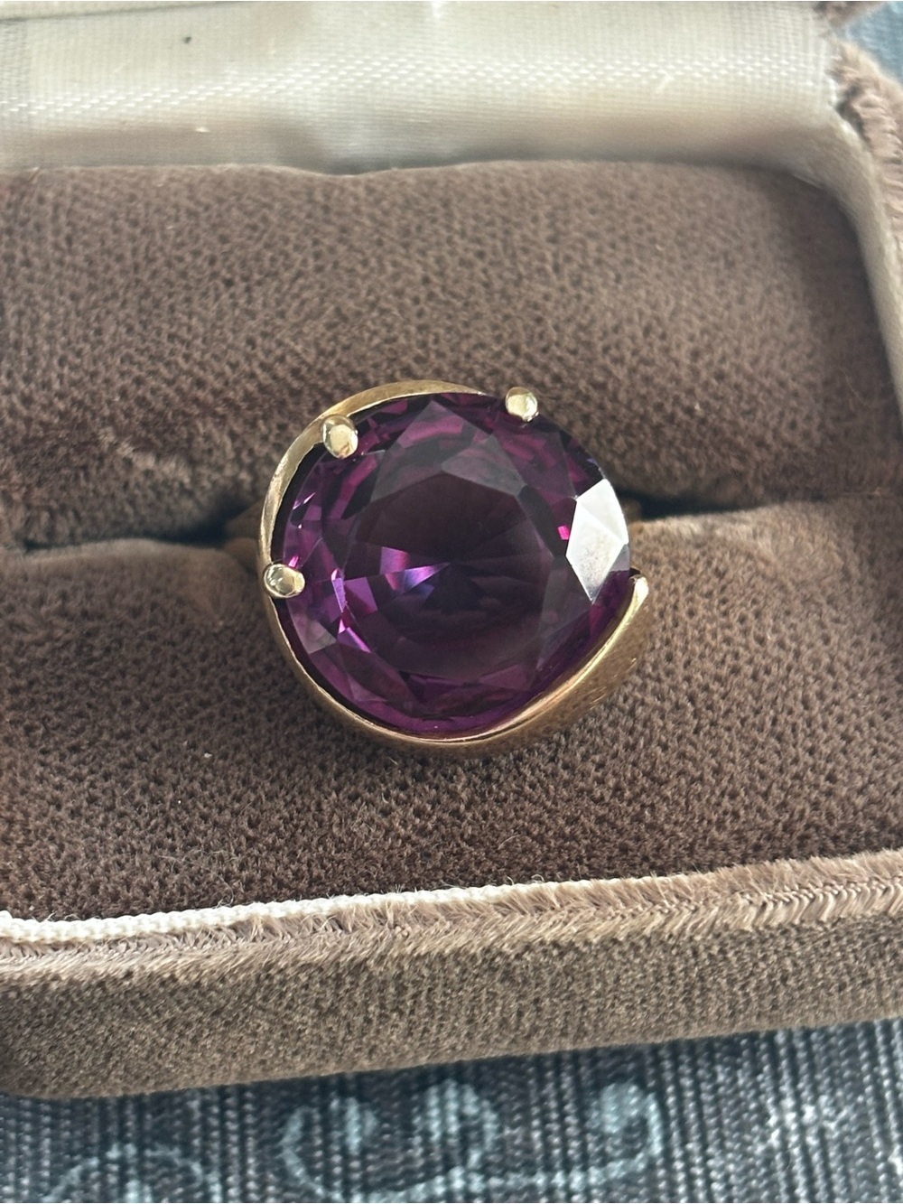Vintage Amethyst 10k Ring size 8